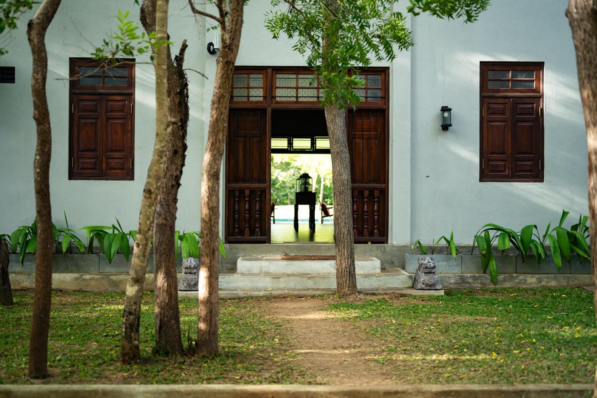 Hotel The Warden'S House - Yala à Mailagamuwa Extérieur photo